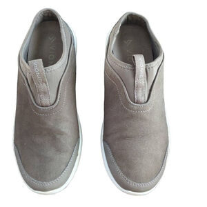 Vionic Women's Adell Slip On Casual Sneaker Gray Sporty Comfort Shoe Size 9
